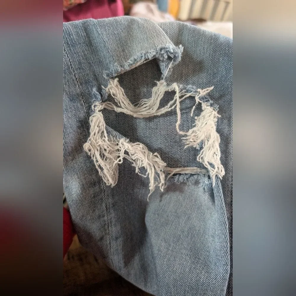 American Eagle Outfitters Blue Distressed Jeans